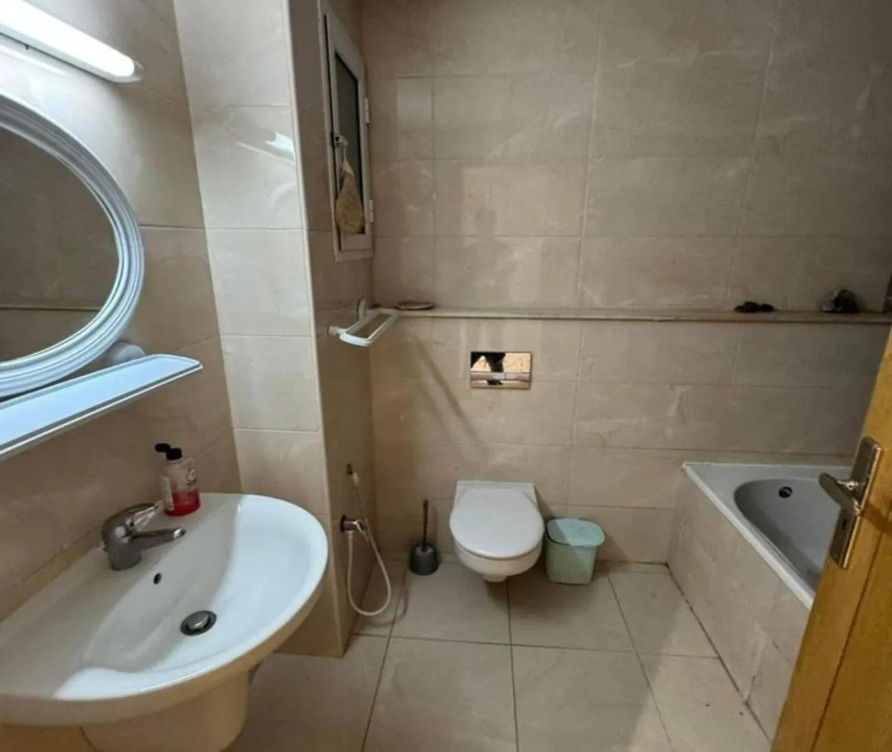 Ezzayatine Apartman Tunisz Tunézia